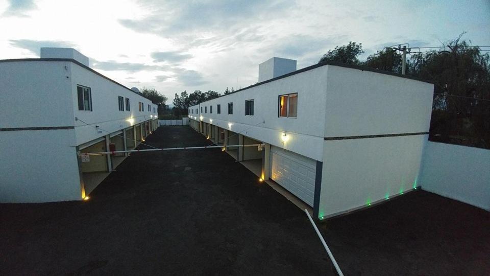 Hotel Omni Morelia Exteriör bild