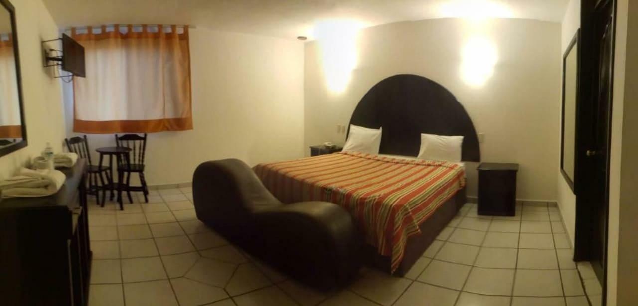 Hotel Omni Morelia Exteriör bild